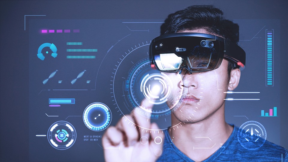 Xu hướng thực tế ảo (VR) và thực tế tăng cường (AR)