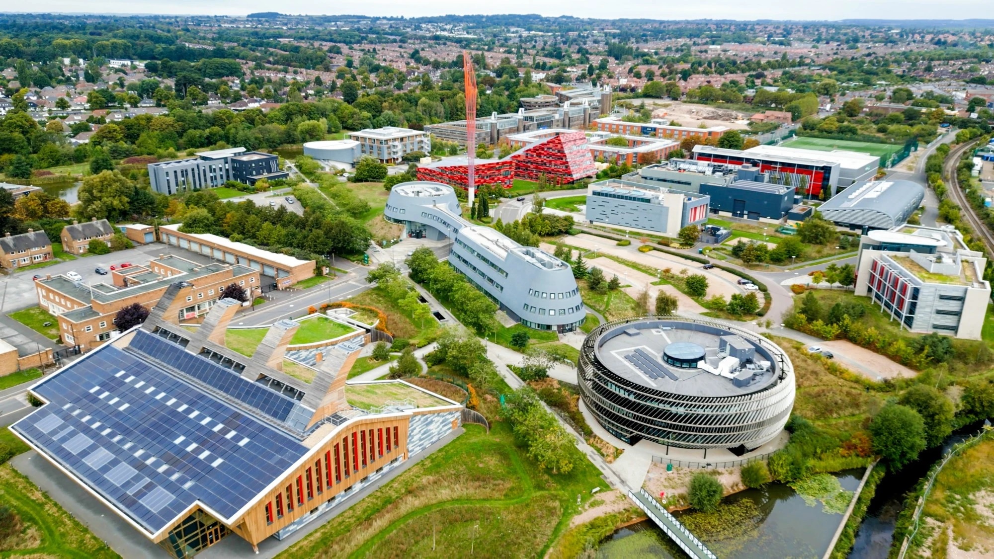 Enterprises are encouraged to rent workspace on university campuses