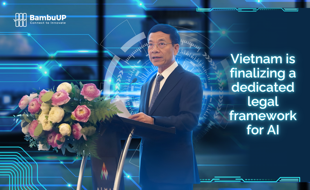 Minister of Science and Technology Nguyen Manh Hung speaking at a national scientific conference