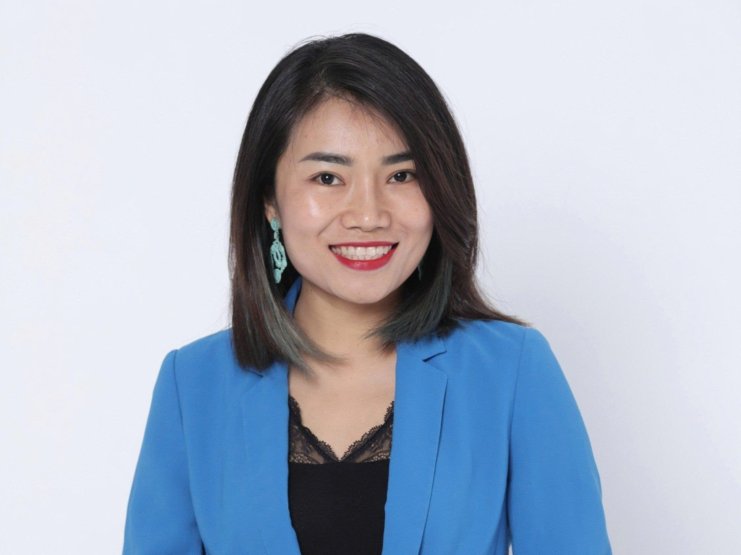 Mrs. Tuyet Nguyen